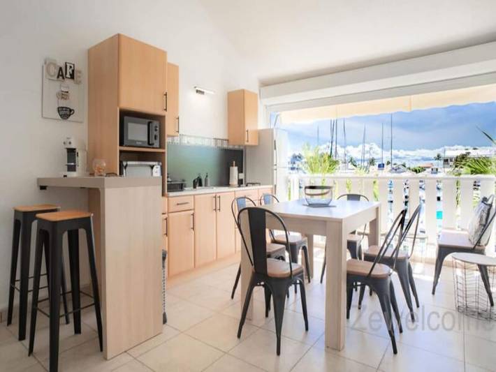 Gîte pour 4 personnes, avec balcon dans Port De Saint Francois