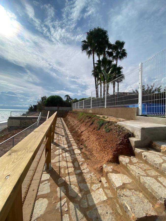 Location de vacances pour 4 personnes, avec piscine ainsi que vue et jardin à Benicarló - 3