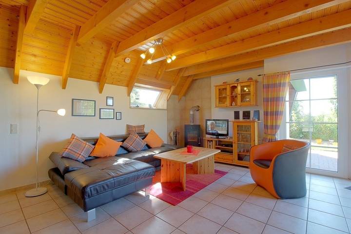 Ferienhaus für 6 Personen, mit Terrasse und Garten, mit Haustier in Wremen