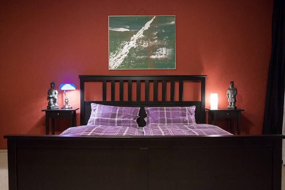 Ganze Wohnung, Familenfreundliche und ruhig gelegene Ferienwohnung im Herzen des Saarlandes in Illingen, Saar-Nahe-Bergland