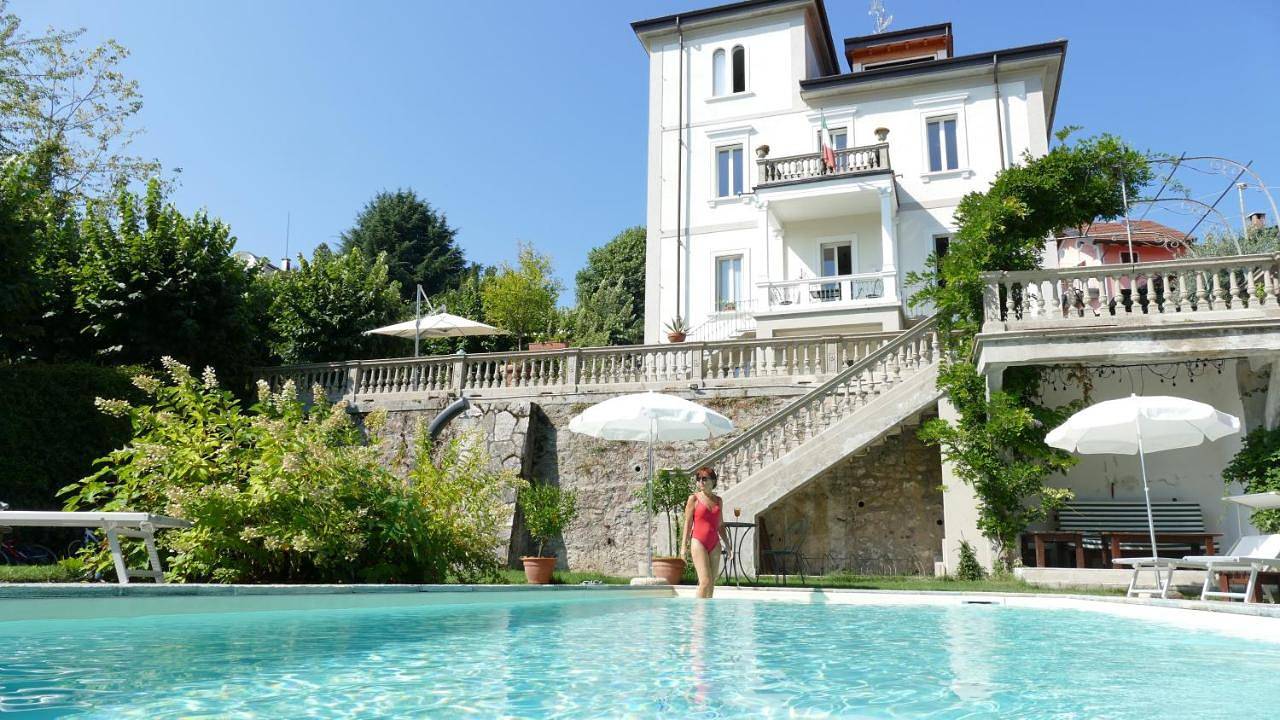 White Lilac Romantic B&B - Adults only in Dagnente, Arona Gemeinde