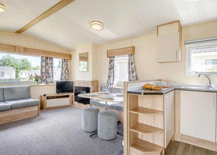 Caravan for 6 people on the Isle of Wight
