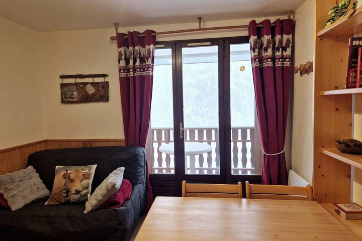 Gîte pour 4 personnes, avec balcon dans Le Revard - 2