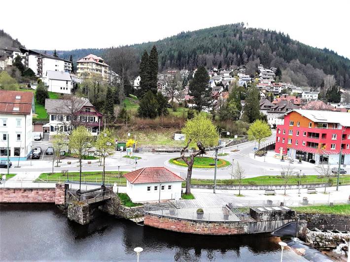 Gîte pour 4 personnes, avec balcon à Bad Wildbad - 2
