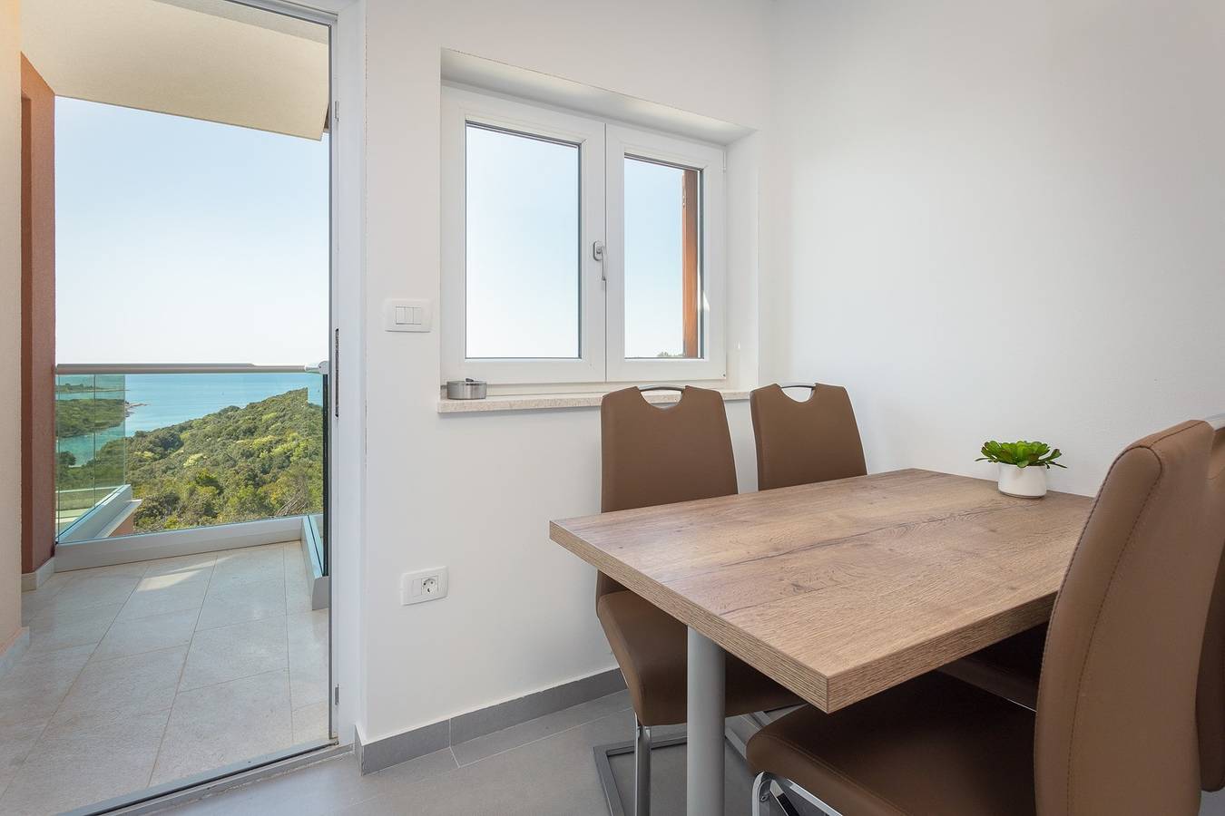 Ganze Wohnung, Ap 2 in Marčana, Südküste Istrien