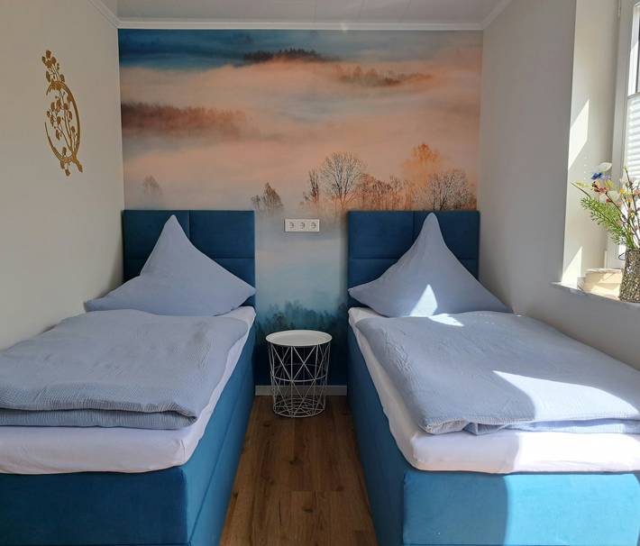 Zimmer für 2 Personen, mit Terrasse und Ausblick - 1