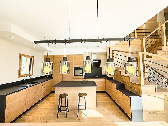 Gîte pour 12 personnes, avec jardin à Cazeaux-de-Larboust - 4