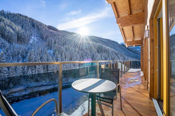 Hütte für 5 Personen, mit Sauna und Ausblick sowie Balkon in Gerlos - 2