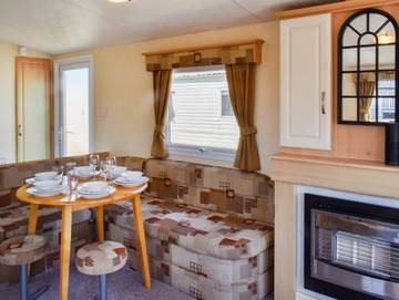 Holiday Rental for 8 People in Morecambe, Lancashire, Photo 2