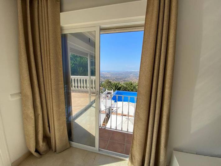 Chambre d’hôte pour 2 personnes, avec vue ainsi que piscine et jardin à Mijas - 3
