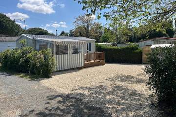 Gîte pour 6 personnes, avec balcon, animaux acceptés à Port-des-Barques