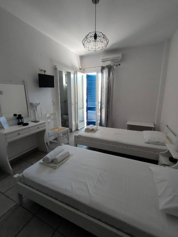 Maison d’hôte pour 2 personnes, avec balcon dans Tinos - 3