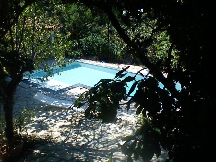 Gîte pour 4 personnes, avec piscine et vue ainsi que jardin et bassin pour enfant à Le Beausset - 2