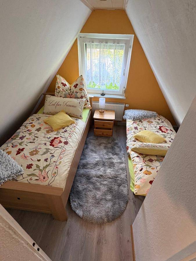 Ferienhaus für 4 Personen, mit Terrasse und Garten in Oppach - 3