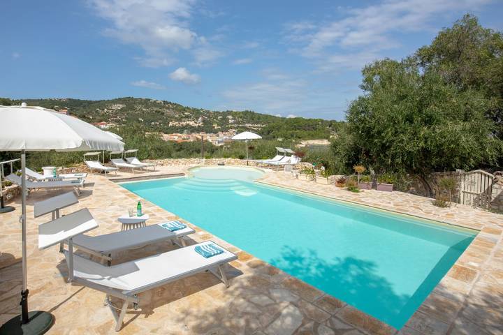 Hütte für 4 Personen, mit Pool und Ausblick sowie Garten in Griechenland - 3