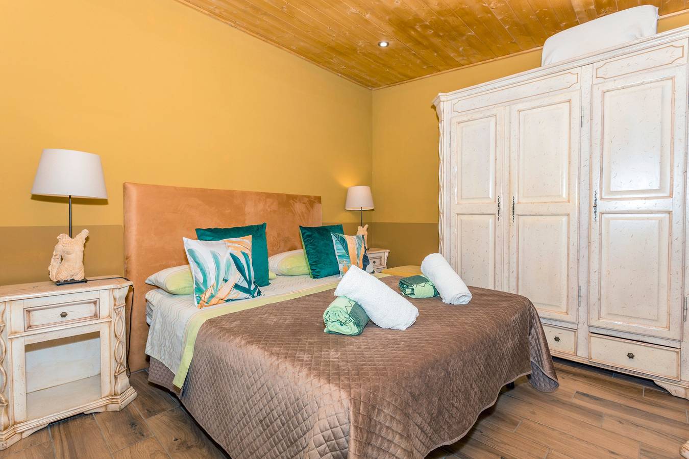 Casa di campagna 'Kina' con piscina privata, Wi-Fi e aria condizionata in Catania e dintorni