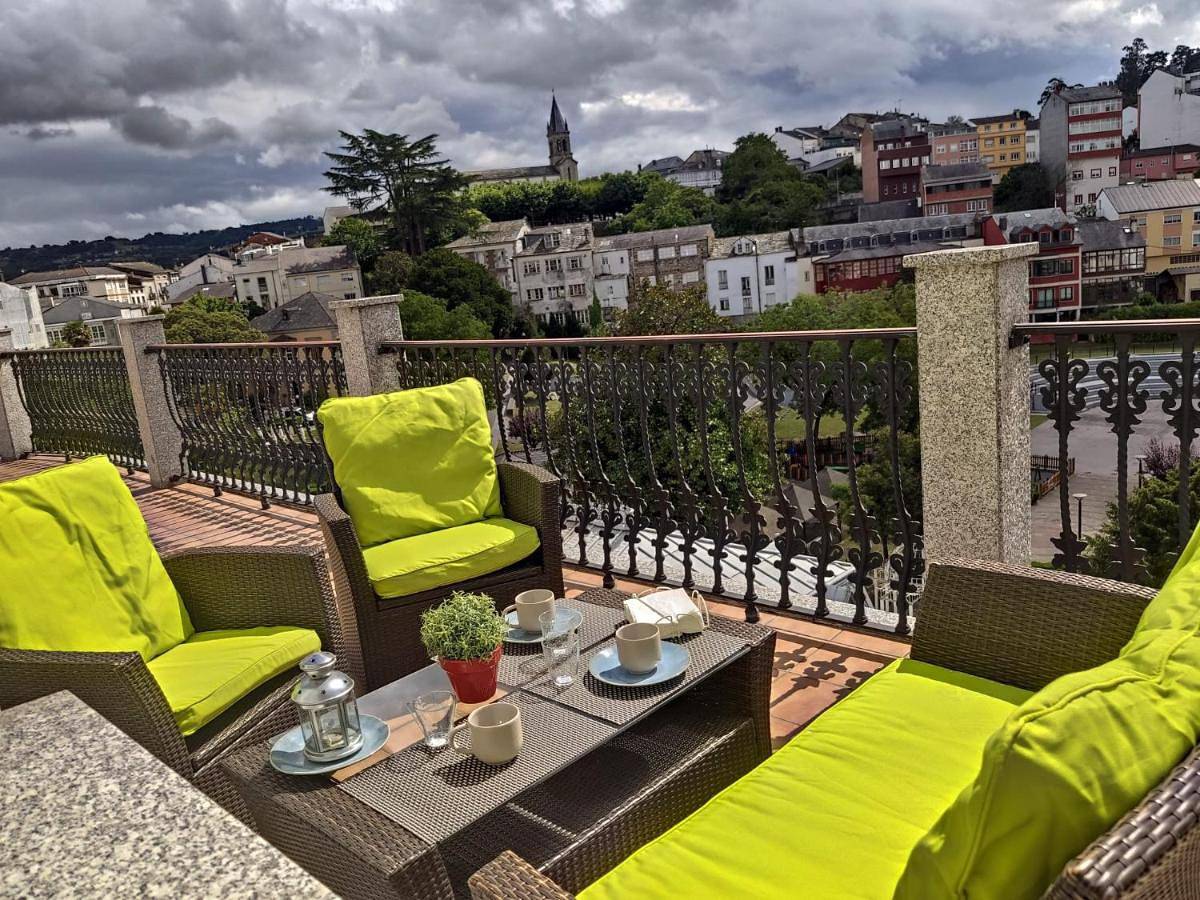 Apartamento entero, Apartment in Sarria, Reserva da Biosfera Ribeira Sacra e Serras do Oribio e Courel