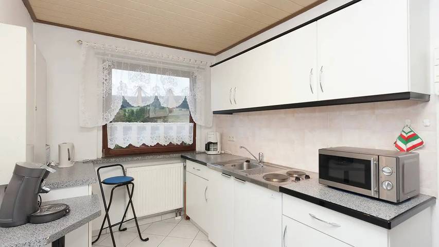 Chalet für 5 Personen, mit Garten am Rennsteig - 3