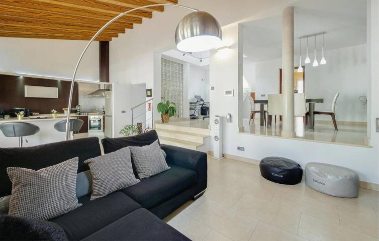 Casa rural para 7 personas, con jacuzzi y terraza en Santa María del Camino - 4