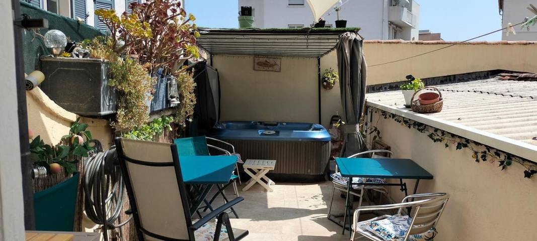 Apartamento de vacaciones para 5 personas, con terraza y jacuzzi, Se admiten mascotas - 1