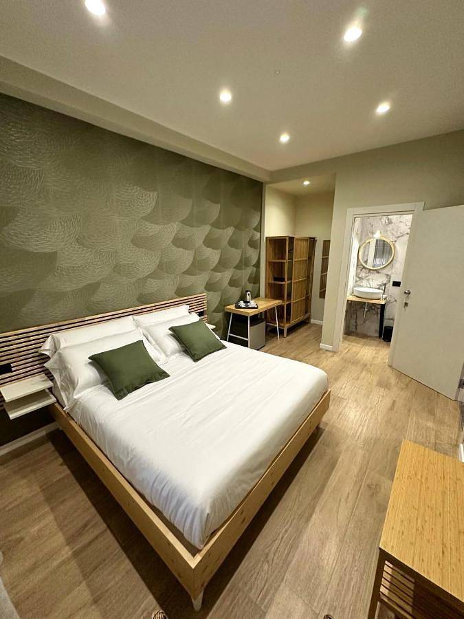 Albergo a gestione familiare per 2 persone, con panorama e giardino - 1