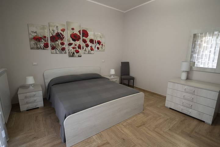 Ganze Wohnung, Campanella Apartment - Holiday Home in Isola di Capo Rizzuto, Crotone Provinz
