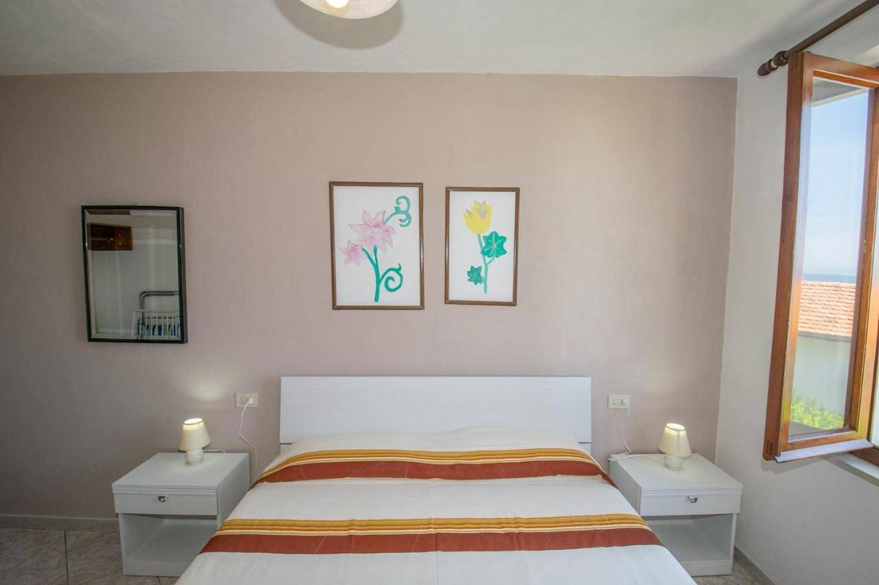 Appartamento intero, Two-Bedroom Apartment in Chiessi, Marciana