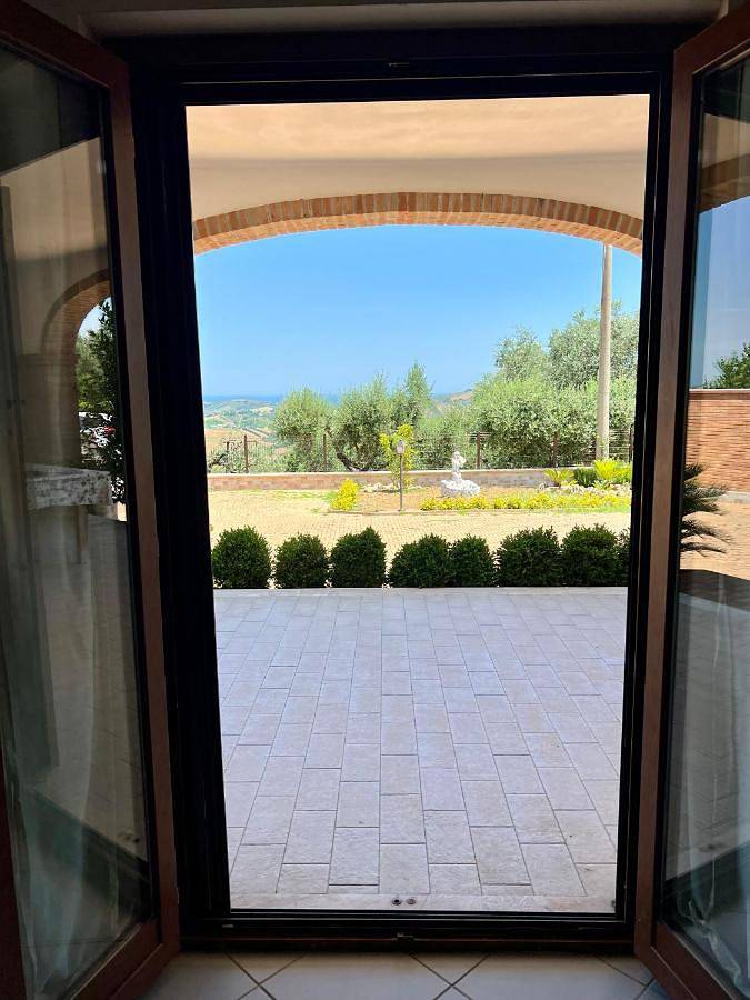 Gîte pour 4 personnes, avec vue et jardin à Mosciano Sant'Angelo - 2