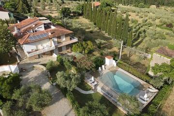 Villa für 20 Personen, mit Garten in Florenz
