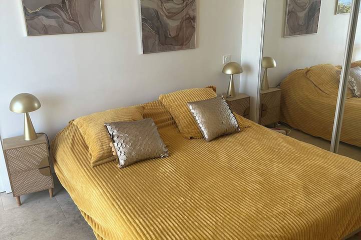 Appartement entier, Le Vignoble: Havre de Paix 2 ou 4pers à Porticcio Avec Piscine Privée et vue mer in Grosseto-Prugna, Golfe D'Ajaccio