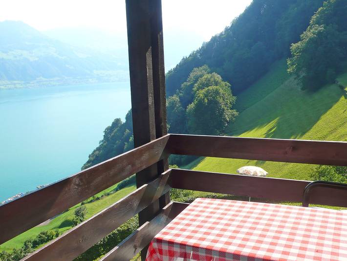 Ferienwohnung für 2 Personen, mit Garten und Balkon sowie Seeblick am Vierwaldstättersee - 3