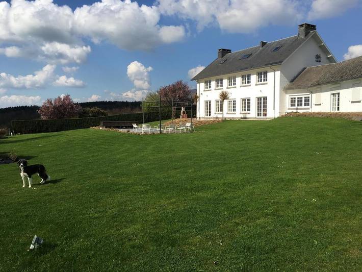 Location de vacances pour 9 personnes, avec vue ainsi que jardin et piscine à Theux - 3