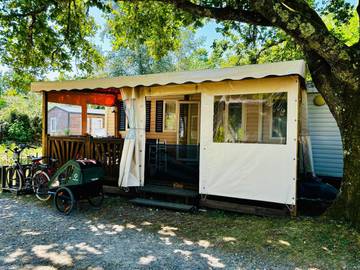 Gîte pour 6 personnes, avec jardin et piscine à Onesse-Laharie