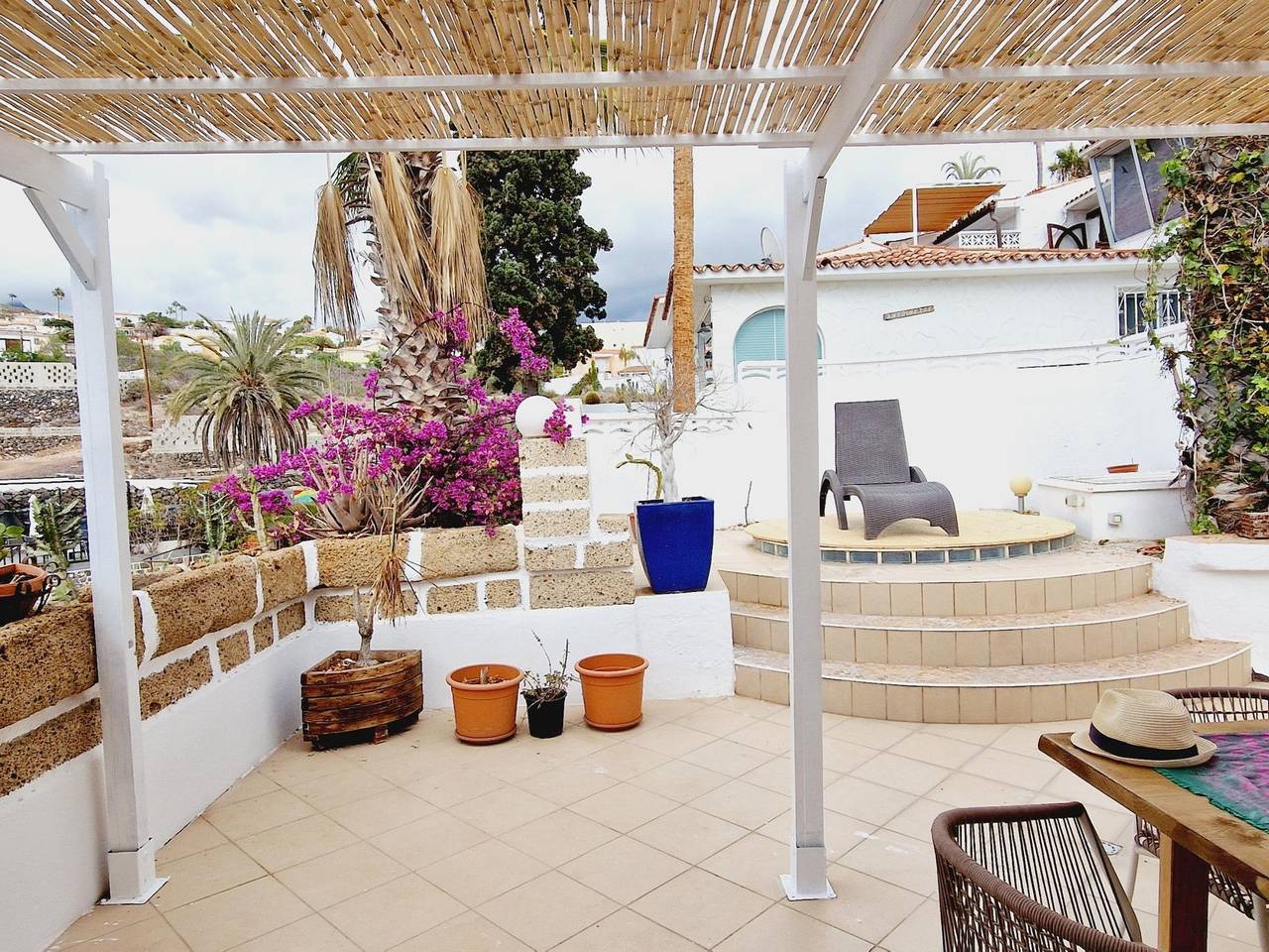 Apartamento entero, Apartamento de vacaciones para 6 personas con piscina in Chayofa, Arona 