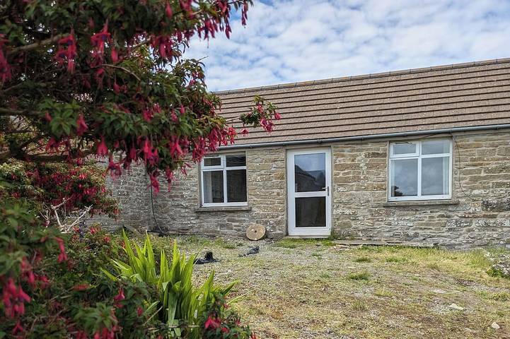 Cottage for 4 people, with Garden in Orkney Islands