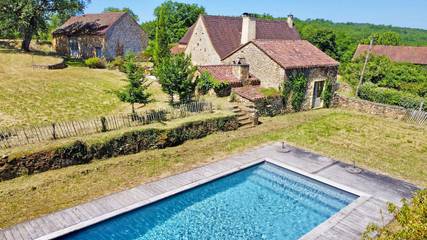 Gîte pour 6 personnes, avec jardin et piscine à Paunat