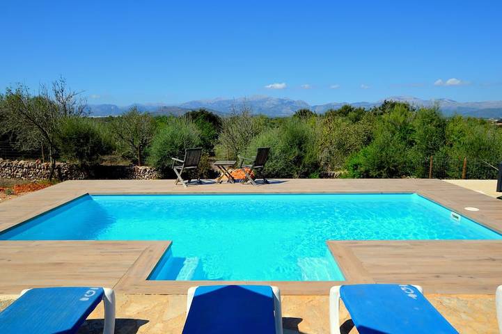 Finca für 4 Personen, mit Terrasse und Garten sowie Pool - 1