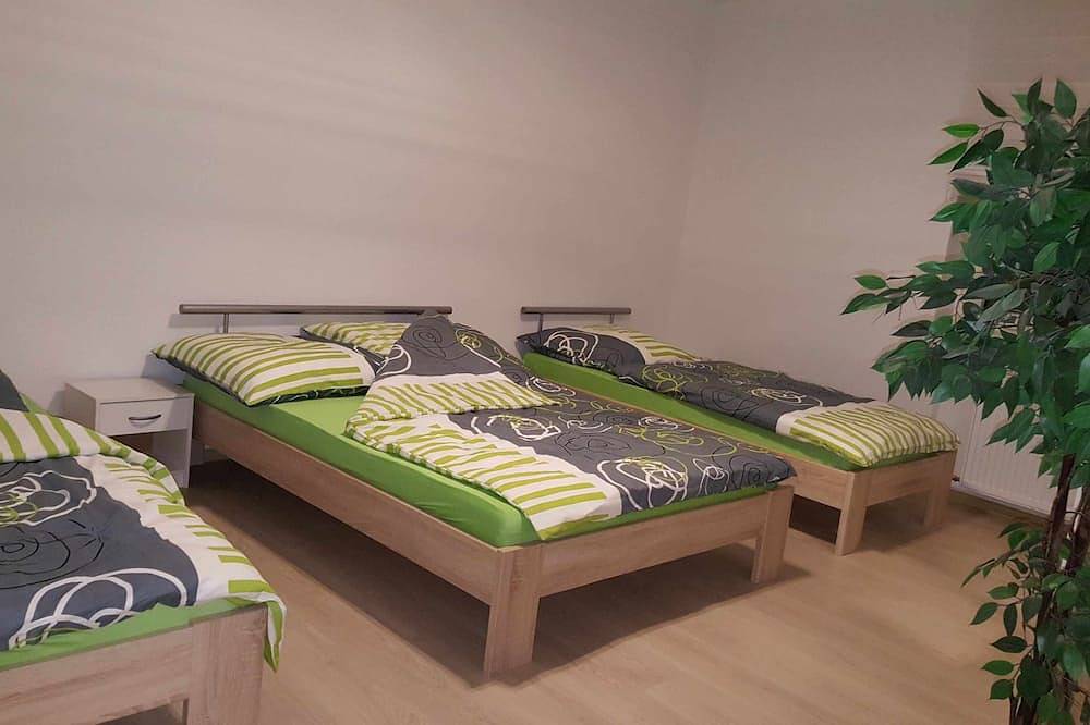 Ganze Wohnung, Holiday-apartment-essen Ii  Ferienwohnung  apartment Messe Essen in Stadtbezirk VI, Essen