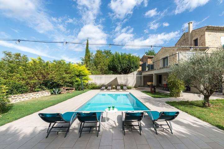 Chambre d’hôte pour 12 personnes, avec terrasse et jardin ainsi que sauna et piscine dans la Drôme - 2