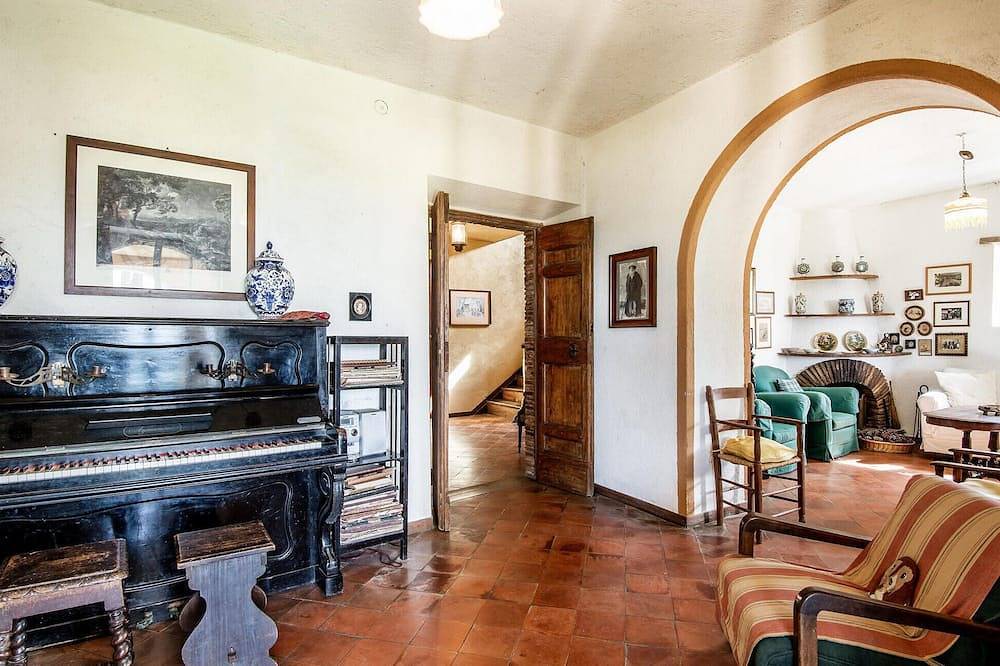 Gorgeous home in Poggio Catino Ri in Poggio Catino, Terminillo