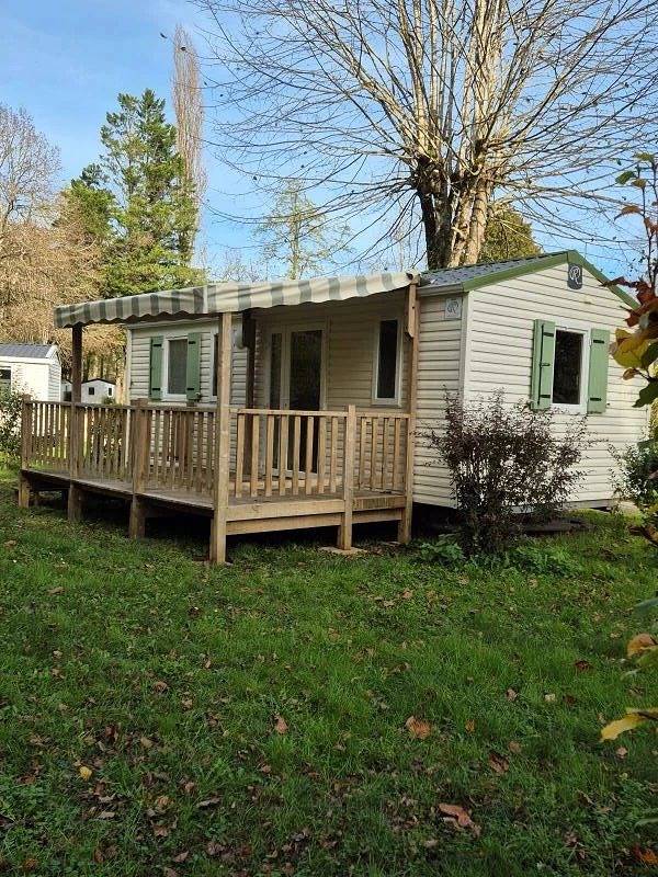 Mobil home pour 4 personnes, avec Piscine à Le Change
