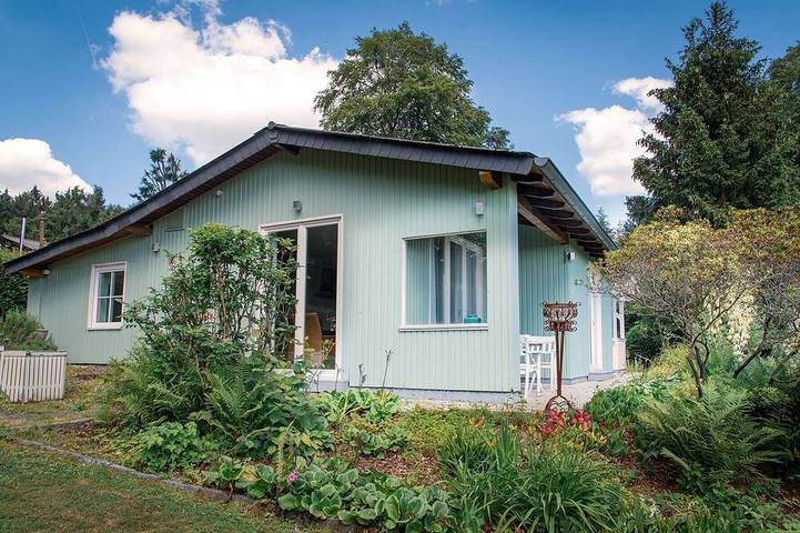 Ferienhaus für 4 Personen, mit Garten und Sauna in Waldbröl