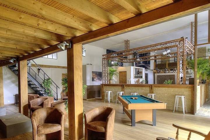 Maison de vacances pour 15 personnes, avec jardin, animaux acceptés