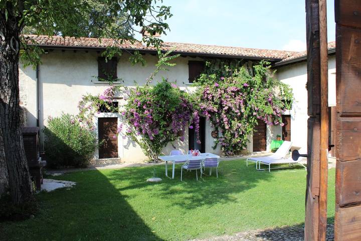 Casale Lucrezia by Garda FeWo in Salò, Garda Mountains