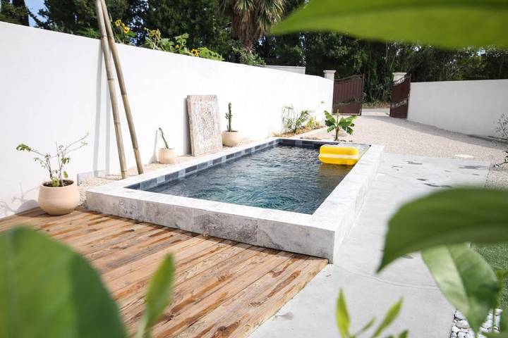 Chalet para 4 personas, con piscina y jardín - 1