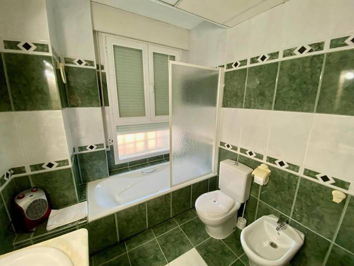 Chalet para 19 personas, con Balcón y Terraza además de Jardín y Piscina en Provincia de Toledo - 4