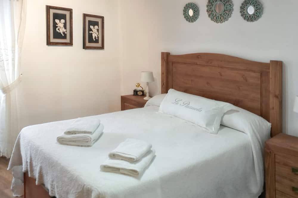 Homerez - Charming House in Pereña de la Ribera in Pereña de la Ribera, Parque Natural de las Arribes del Duero