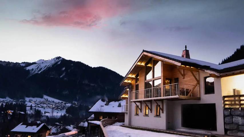 Hütte für 11 Personen, mit Garten und Sauna sowie Pool, mit Haustier in Montriond