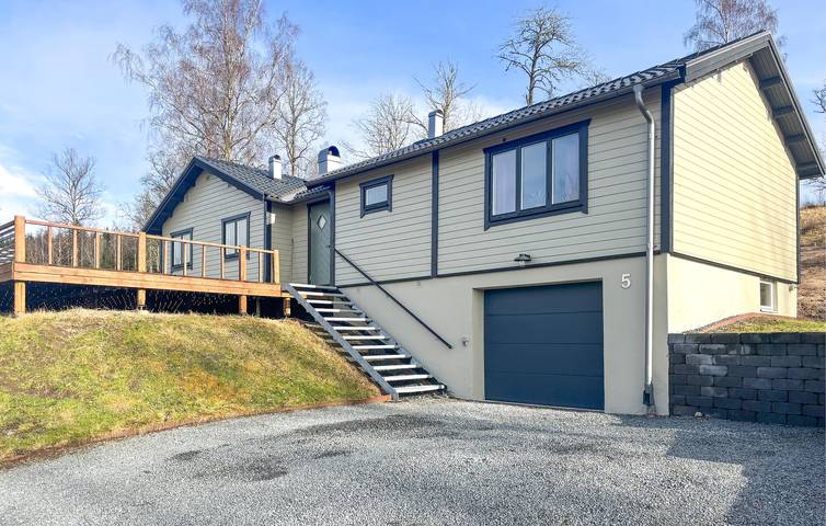 Ferienhaus für 8 Personen mit Terrasse in Habo, Vättern