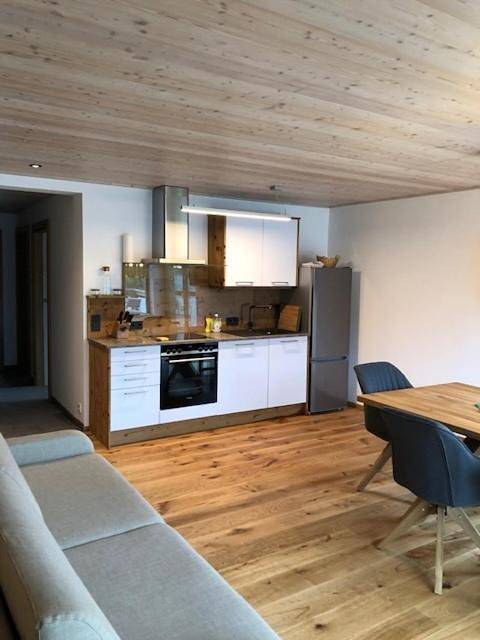 Ferienwohnung für 2 Personen, mit Seeblick und Sauna sowie Garten und Ausblick in Unterach am Attersee - 3